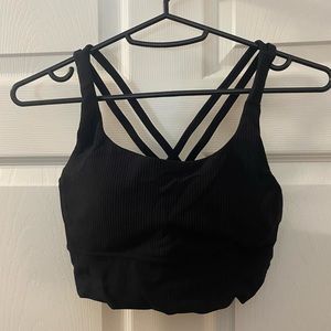 Black sports bra